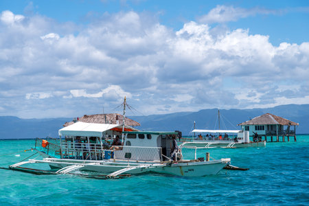 Beautiful beach Sand Bar at Dumaguete, Philippinesのeditorial素材