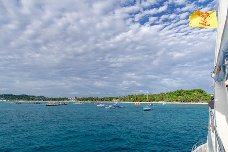 Nov 18, 2017 boracay beach view from Yacht, Boracay,Philippinesのeditorial素材