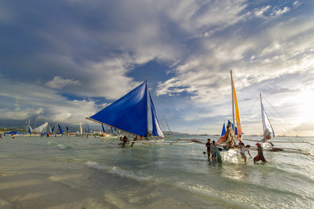 Nov 16,2017 sailing Boat waiting tourist at Boracay white beach, Boracay, Philippinesのeditorial素材