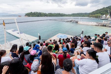 Jan 27,2018 Tourists enjoy dolphin show at Ocean Adventure, Subic, Philippinesのeditorial素材