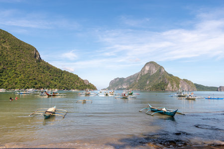 Nov 17,2018 Boats moored at El Nido port, Palawan, Philippinesのeditorial素材