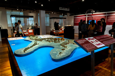 Jun 8, 2019 People viewing National Museum of Natural History exhibits, Manila, Philippinesのeditorial素材