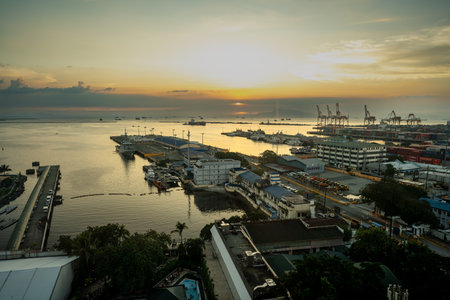 Nov 1, 2024 Beautiful Sunset at Manila Ship Port in Manila Bay, Manila City, Philippinesの写真素材