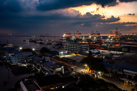 Nov 1, 2024 Beautiful Sunset at Manila Ship Port in Manila Bay, Manila City, Philippinesの写真素材