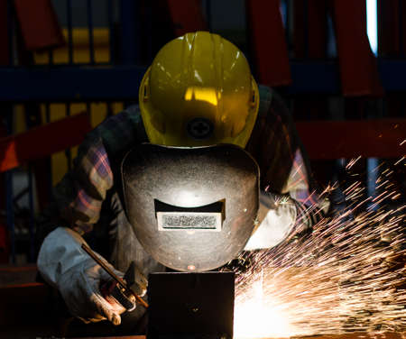 Gouging welding metal の写真素材