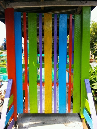 Colorful wooden doorの素材