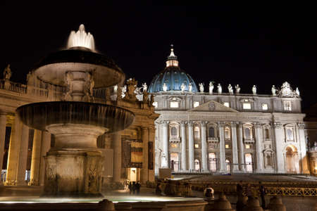 St. Peter Basilica at nightのeditorial素材