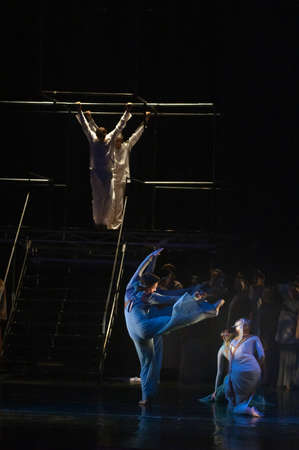 DNEPROPETROVSK, UKRAINE  SEPTEMBER 25: Members of the Dnepropetrovsk State Opera and Ballet Theatre perform "Jesus" on September 25, 2012 in Dnepropetrovsk, Ukraineのeditorial素材