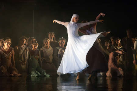 DNEPROPETROVSK, UKRAINE  SEPTEMBER 25: Members of the Dnepropetrovsk State Opera and Ballet Theatre perform "Jesus" on September 25, 2012 in Dnepropetrovsk, Ukraineのeditorial素材