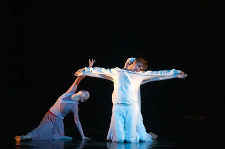DNEPROPETROVSK, UKRAINE  SEPTEMBER 25: Members of the Dnepropetrovsk State Opera and Ballet Theatre perform "Jesus" on September 25, 2012 in Dnepropetrovsk, Ukraineのeditorial素材