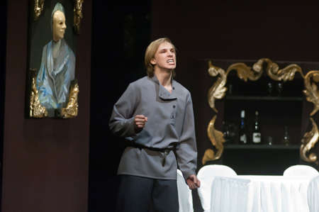 DNEPROPETROVSK, UKRAINE - OCTOBER 5: Members of the Dnepropetrovsk State Russian Drama Theatre perform "Latest" on October 5, 2012 in Dnepropetrovsk, Ukraineのeditorial素材