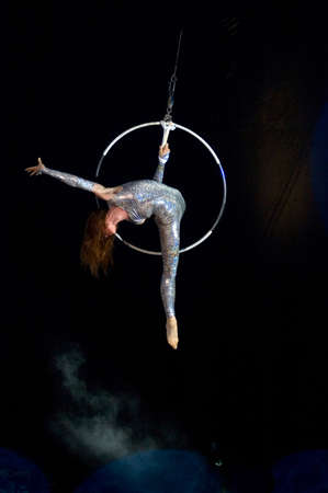 DNEPROPETROVSK, UKRAINE - SEPTEMBER 13: An unidentified participant shows his art during  Kobzov aqua-show on September 13, 2009 in Dnepropetrovsk, Ukraineのeditorial素材