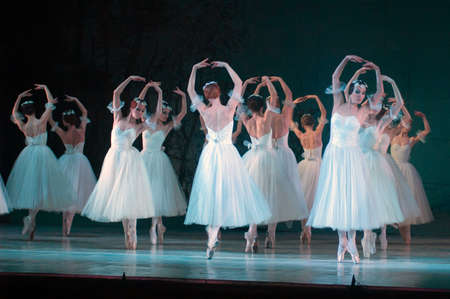 DNEPROPETROVSK, UKRAINE - MARCH 25: Members of the Dnepropetrovsk State Opera and Ballet Theatre perform "Giselle" on March 25, 2012 in Dnepropetrovsk, Ukraineのeditorial素材