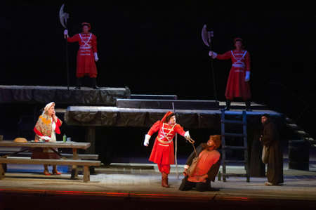 DNEPROPETROVSK, UKRAINE  NOVEMBER 24: Members of the Dnepropetrovsk State Opera and Ballet Theatre perform "Boris Godunov" on November 24, 2012 in Dnepropetrovsk, Ukraineのeditorial素材