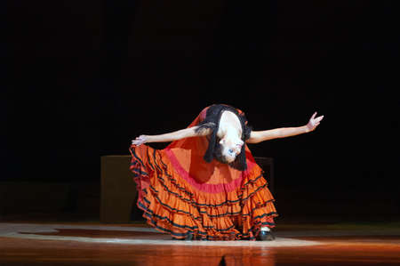 DNEPROPETROVSK, UKRAINE - JUNE 13: Members of the Dnepropetrovsk State Opera and Ballet Theatre perform "Don Quixote" on June 13, 2012 in Dnepropetrovsk, Ukraineのeditorial素材