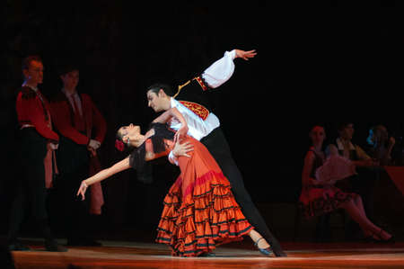 DNEPROPETROVSK, UKRAINE - JUNE 13: Members of the Dnepropetrovsk State Opera and Ballet Theatre perform "Don Quixote" on June 13, 2012 in Dnepropetrovsk, Ukraineのeditorial素材