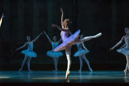 DNEPROPETROVSK, UKRAINE - JUNE 13: Members of the Dnepropetrovsk State Opera and Ballet Theatre perform "Don Quixote" on June 13, 2012 in Dnepropetrovsk, Ukraineのeditorial素材