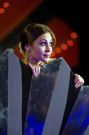 DNEPROPETROVSK, UKRAINE - MAY 24: Members of the Dnepropetrovsk State Russian Drama Theatre perform " A fan of Lady Uindermir " on May 24, 2007 in Dnepropetrovsk, Ukraineのeditorial素材
