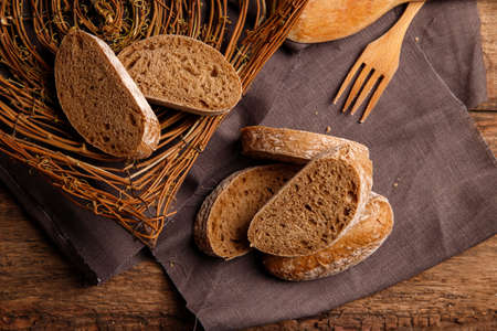 slicing bread, cutlery, homemade bread, still life.