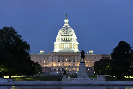 United States Capitol Building at nightのeditorial素材