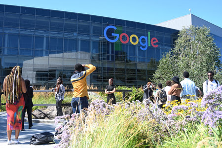 Mountain View, CA, USA - July 28, 2023: People near the Googleplex  headquarters complex of Google and its parent company at 1600 Amphitheatre Parkway in Mountain View.のeditorial素材