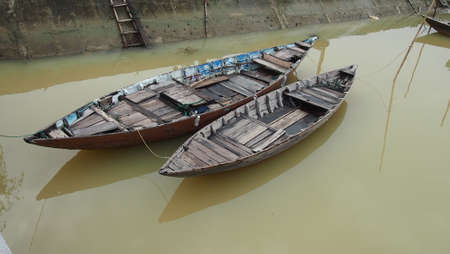 2 boats in Hoi unの写真素材