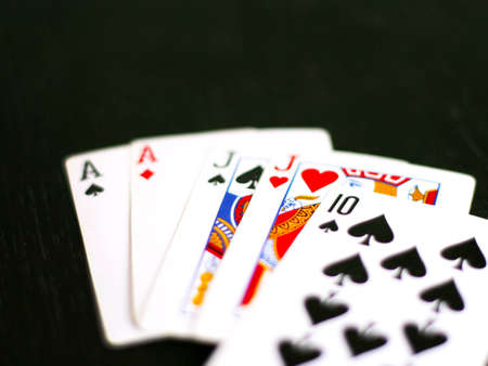 cardsのeditorial素材