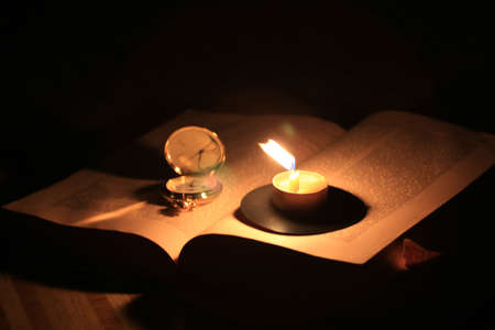 old watch and page book as element reception knowledgesの写真素材