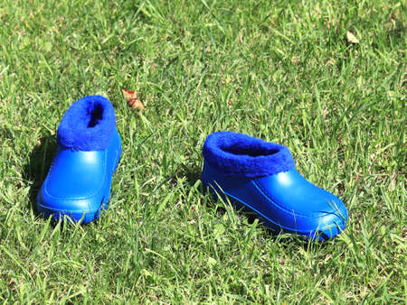 rubber shoes for gardening