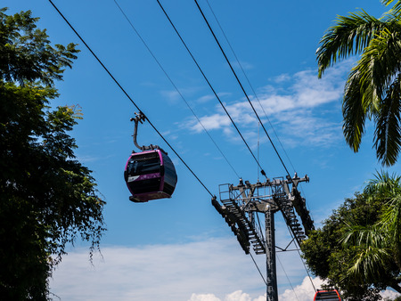 The swing cable basket with blue sky.のeditorial素材