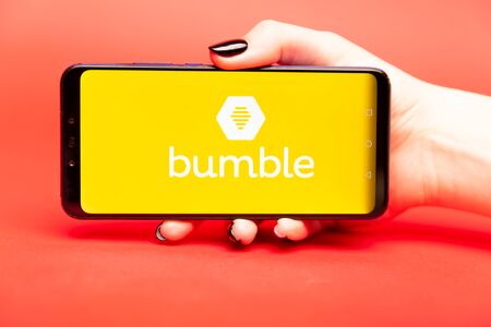 26 08 2019 Tula: Bumble app on the phone displayの写真素材