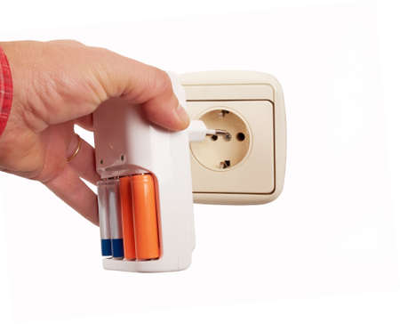 hand connect battery charger to a socket