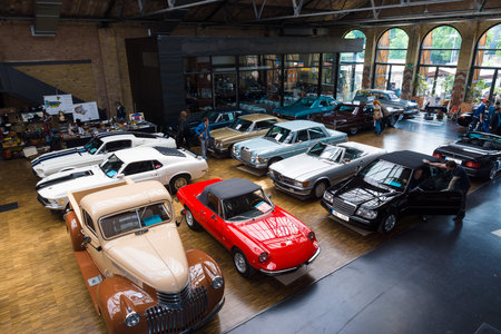 BERLIN, GERMANY - MAY 17, 2014: Various vintage cars. Top view. 27th Oldtimer Day Berlin - Brandenburg のeditorial素材