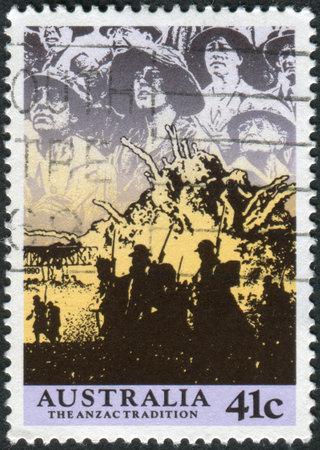 AUSTRALIA - CIRCA 1990: Postage stamp printed in Australia, shows Scenes from WW II, 1940-41: Anzacs at the front, circa 1990のeditorial素材