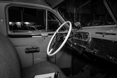 MAASTRICHT, NETHERLANDS - JANUARY 08, 2015: Cabin of a full-size car Oldsmobile 98 De Luxe, 1941. Black and white. International Exhibition InterClassics & Topmobiel 2015のeditorial素材