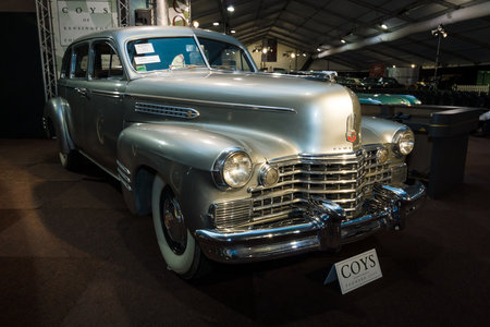 MAASTRICHT, NETHERLANDS - JANUARY 08, 2015: Full-size luxury car Cadillac Series 75 Fleetwood, 1942. International Exhibition InterClassics & Topmobiel 2015のeditorial素材