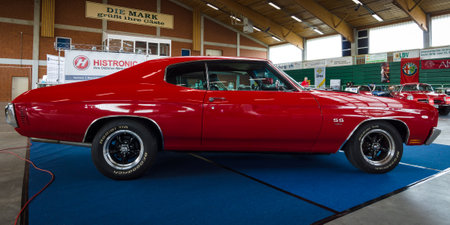 PAAREN IM GLIEN, GERMANY - MAY 23, 2015: Mid-size car Chevrolet Chevelle SS3454 Hardtop Coupe. Side view. The oldtimer show in MAFZ.のeditorial素材