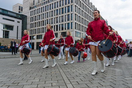 BERLIN - MAY 01, 2015: International Labour Day. Participants in the demonstration musicians Berliner Fanfarenzug.のeditorial素材
