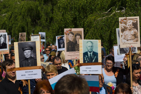 BERLIN - MAY 09, 2015: Victory Day. The action "Immortal Regiment" in Treptow Park.のeditorial素材