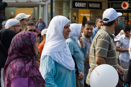 BERLIN, GERMANY - AUGUST 03, 2013: International Quds Day. Demonstrators on the Kurfuerstendamm.のeditorial素材