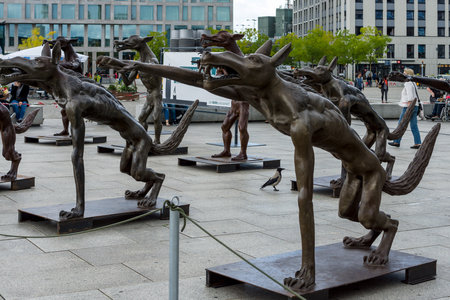 BERLIN - AUGUST 09, 2016: Installation in front of the main railway station (Hauptbahnhof) on Washingtonplatz (Washington square) - The wolfes are back?のeditorial素材