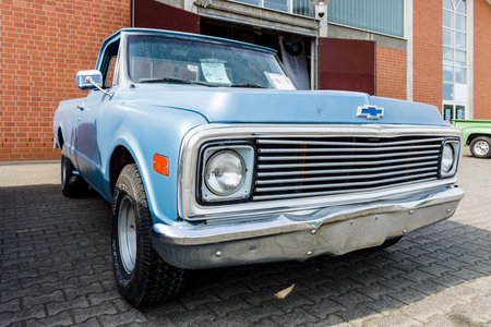 PAAREN IM GLIEN, GERMANY - JUNE 03, 2017: Full-size pickup truck Chevrolet C-10 Fleetside, 1969. Exhibition "Die Oldtimer Show".のeditorial素材