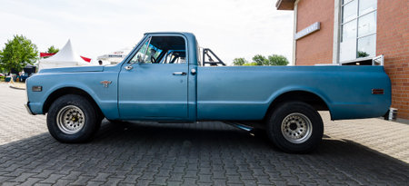 PAAREN IM GLIEN, GERMANY - JUNE 03, 2017: Full-size pickup truck Chevrolet C-10 Fleetside, 1969. Exhibition "Die Oldtimer Show".のeditorial素材