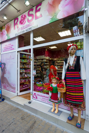 POMORIE, BULGARIA - AUGUST 19, 2017: Shop of traditional Bulgarian cosmetics "Rose of Bulgaria".のeditorial素材