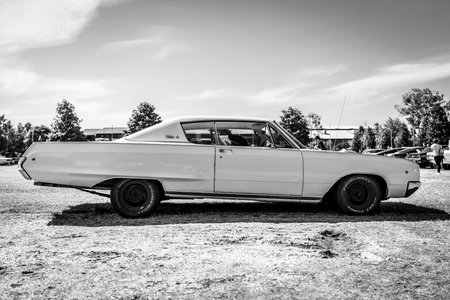 PAAREN IM GLIEN, GERMANY - MAY 19, 2018: Full-size car Dodge Polara, 1965. Black and white. Die Oldtimer Show 2018.のeditorial素材