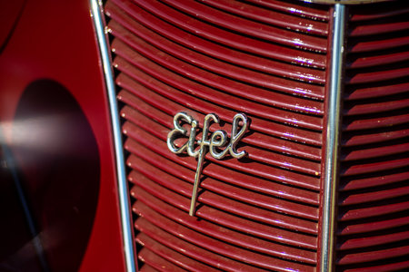 PAAREN IM GLIEN, GERMANY - MAY 19, 2018: Emblem of a small family car Ford Eifel, 1935. Manufactured at Ford Deutschland, Cologne. Die Oldtimer Show 2018.のeditorial素材