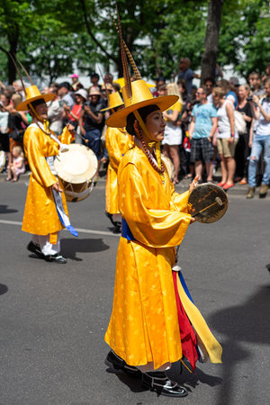 BERLIN - JUNE 09, 2019: The annual Carnival of Cultures (Karneval der Kulturen) celebrated around the Pentecost weekend. Participants carnival on the street.のeditorial素材