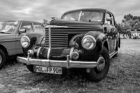 PAAREN IM GLIEN, GERMANY - JUNE 08, 2019: Executive car Opel Kapitan (1948â1950). Black and white. Die Oldtimer Show 2019.のeditorial素材