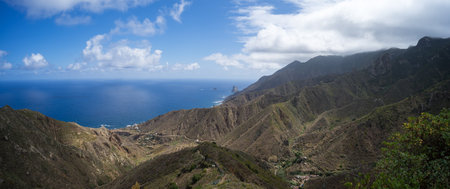Panoramic view of the mountains of the northern part of Tenerife and Atlantic ocean. Canary Islands. Spain. View from the observation deck - Mirador Risco Amogoje.の写真素材