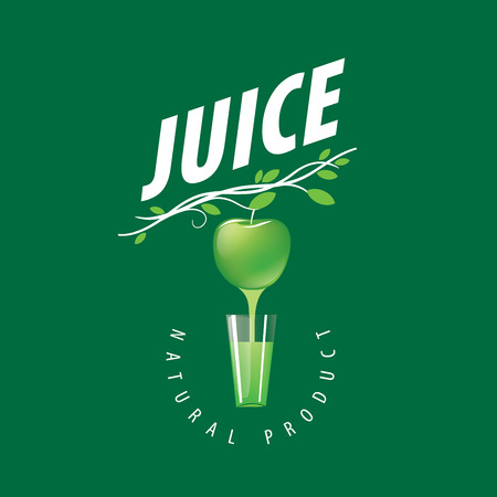 Green apple juice dripping in the glassのイラスト素材